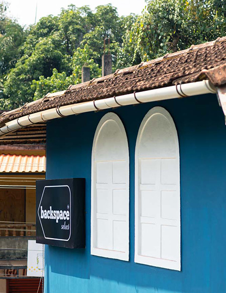 Backspace Select Hostel
